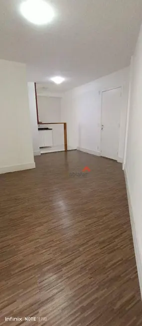 Apartamento com 2 quartos para alugar, 51m2 em Jardim Monte Alegre, Taboao Da Serra - SP - imagem 4 Foto 4 de Apartamento com 2 quartos para alugar, 51m2 em Jardim Monte Alegre, Taboao Da Serra - SP