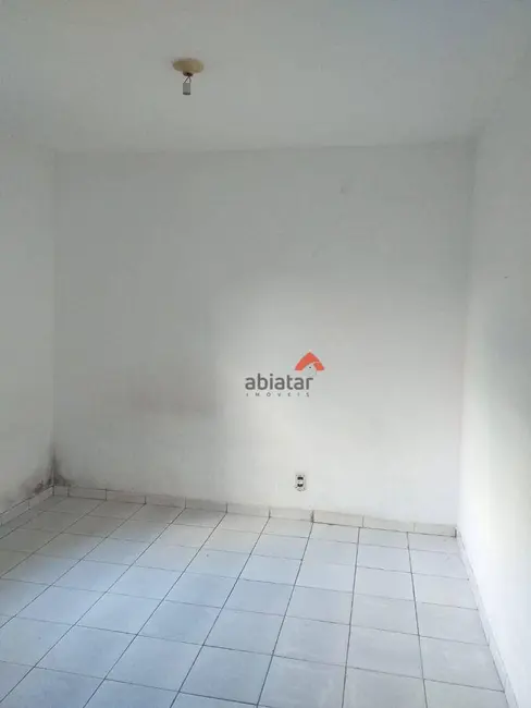 Casa com 1 quarto para alugar, 125m2 em Parque Pinheiros, Taboao Da Serra - SP - imagem 8 Foto 8 de Casa com 1 quarto para alugar, 125m2 em Parque Pinheiros, Taboao Da Serra - SP