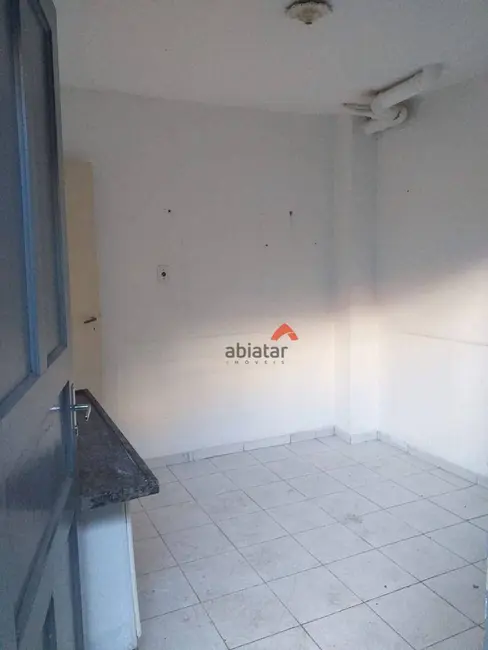 Casa com 1 quarto para alugar, 125m2 em Parque Pinheiros, Taboao Da Serra - SP - imagem 6 Foto 6 de Casa com 1 quarto para alugar, 125m2 em Parque Pinheiros, Taboao Da Serra - SP