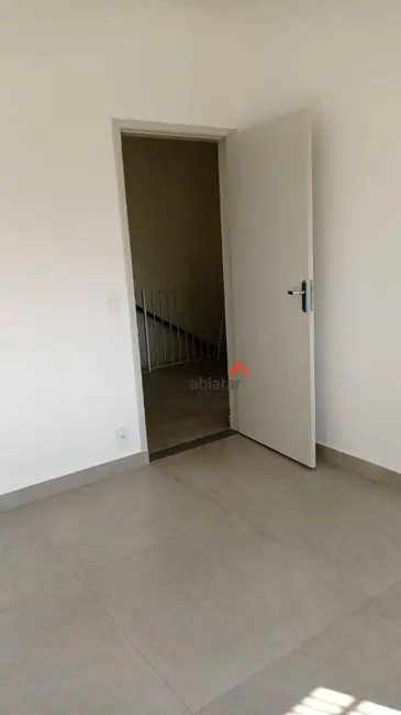 Sala Comercial para alugar, 90m2 em Jardim Clementino, Taboao Da Serra - SP - imagem 6 Foto 6 de Sala Comercial para alugar, 90m2 em Jardim Clementino, Taboao Da Serra - SP