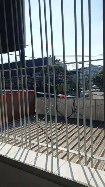 Sala Comercial para alugar, 90m2 em Jardim Clementino, Taboao Da Serra - SP - imagem 3 Foto 3 de Sala Comercial para alugar, 90m2 em Jardim Clementino, Taboao Da Serra - SP