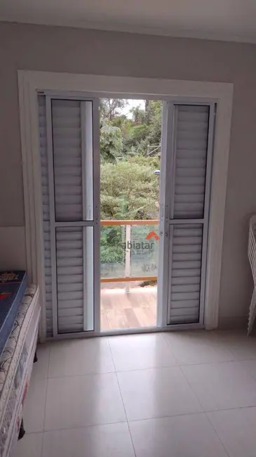 Sobrado com 3 quartos à venda, 1110m2 em Parque Assunção, Taboao Da Serra - SP - imagem 5 Foto 5 de Sobrado com 3 quartos à venda, 1110m2 em Parque Assunção, Taboao Da Serra - SP