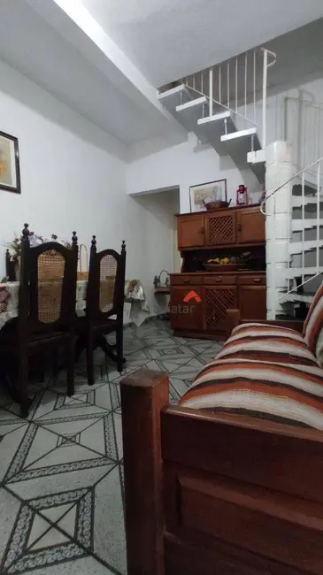 Foto 3 de Sobrado com 4 quartos à venda, 145m2 em Parque Monte Alegre, Taboao Da Serra - SP