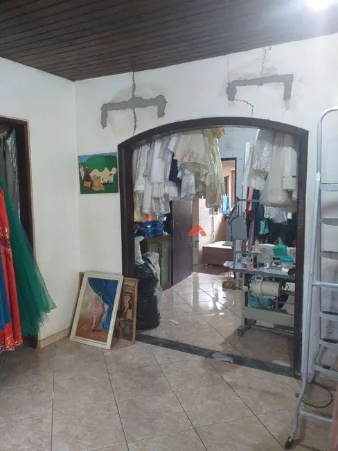 Casa com 2 quartos à venda, 250m2 em Jardim Beatriz, Taboao Da Serra - SP - imagem 7 Foto 7 de Casa com 2 quartos à venda, 250m2 em Jardim Beatriz, Taboao Da Serra - SP