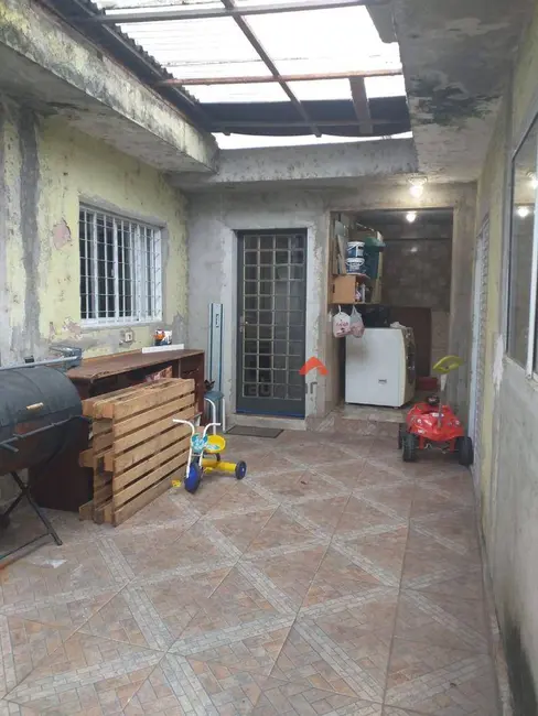 Casa com 2 quartos à venda, 250m2 em Jardim Beatriz, Taboao Da Serra - SP - imagem 5 Foto 5 de Casa com 2 quartos à venda, 250m2 em Jardim Beatriz, Taboao Da Serra - SP