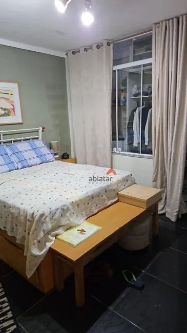 Foto 6 de Sobrado com 4 quartos à venda, 90m2 em Jardim Record, Taboao Da Serra - SP