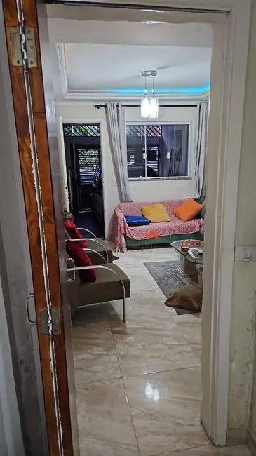 Foto 9 de Sobrado com 4 quartos à venda, 90m2 em Jardim Record, Taboao Da Serra - SP