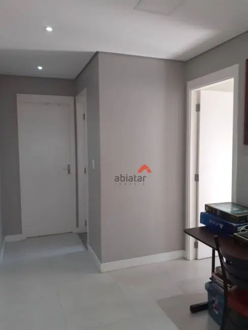 Apartamento com 2 quartos à venda, 54m2 em Padroeira, Osasco - SP - imagem 5 Foto 5 de Apartamento com 2 quartos à venda, 54m2 em Padroeira, Osasco - SP