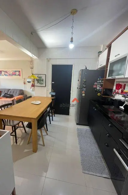 Foto 4 de Apartamento com 2 quartos à venda, 53m2 em Parque Santos Dumont, Taboao Da Serra - SP