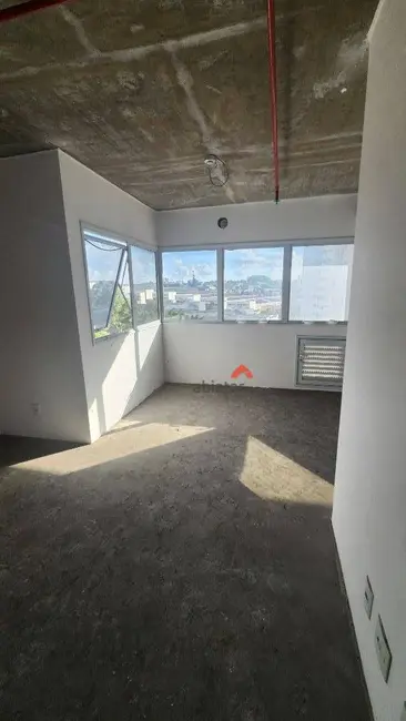 Foto 6 de Sala Comercial para alugar, 24m2 em Parque Taboão, Taboao Da Serra - SP