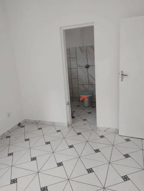 Casa com 1 quarto para alugar, 35m2 em Embu Das Artes - SP - imagem 4 Foto 4 de Casa com 1 quarto para alugar, 35m2 em Embu Das Artes - SP