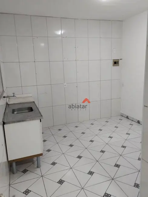 Casa com 1 quarto para alugar, 35m2 em Embu Das Artes - SP - imagem 5 Foto 5 de Casa com 1 quarto para alugar, 35m2 em Embu Das Artes - SP