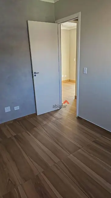 Foto 3 de Apartamento com 2 quartos para alugar, 50m2 em Jardim Elizabete, Taboao Da Serra - SP