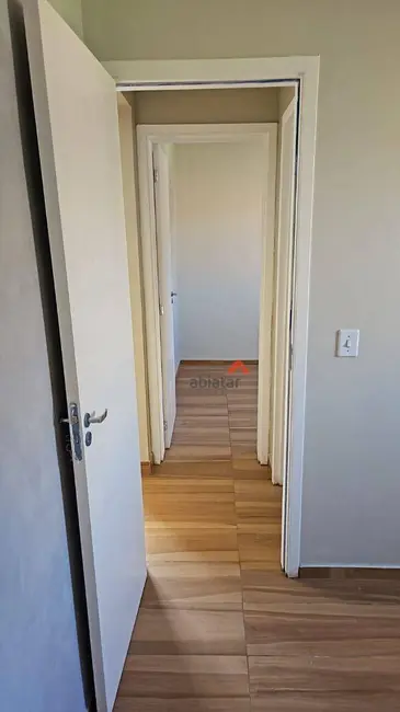 Foto 5 de Apartamento com 2 quartos para alugar, 50m2 em Jardim Elizabete, Taboao Da Serra - SP