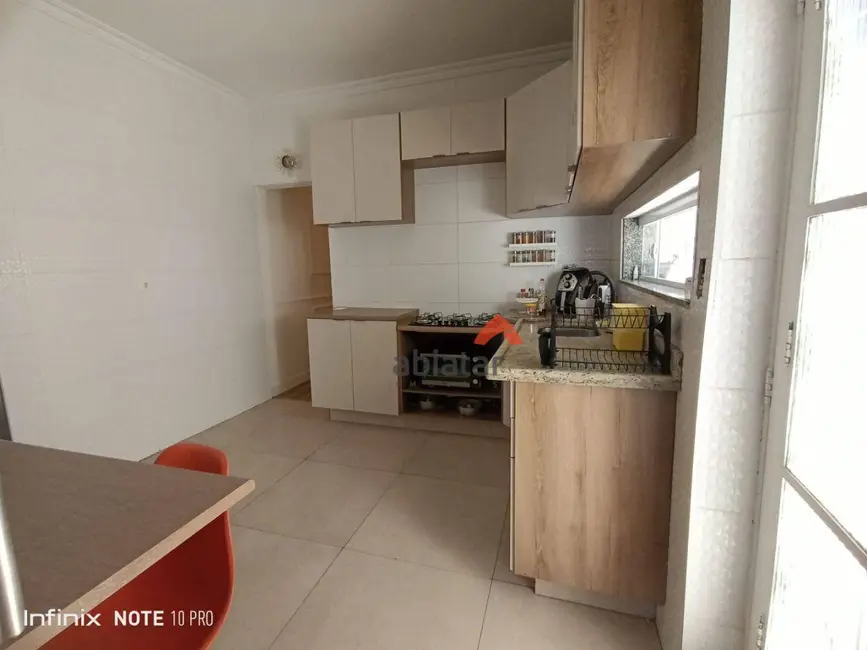 Foto 8 de Casa com 2 quartos à venda, 148m2 em Jardim Celeste, São Paulo - SP