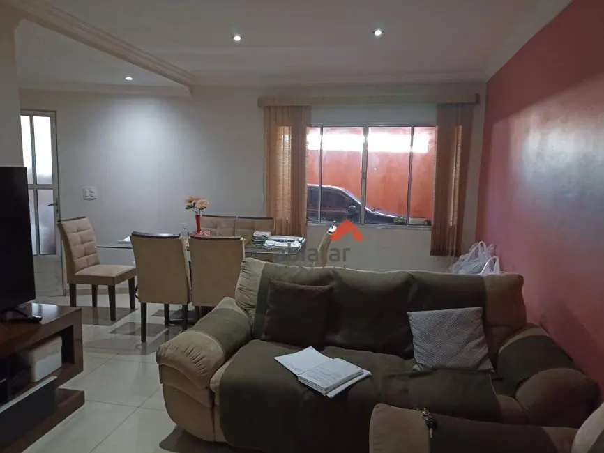 Casa com 2 quartos à venda, 100m2 em Jardim Clementino, Taboao Da Serra - SP - imagem 4 Foto 4 de Casa com 2 quartos à venda, 100m2 em Jardim Clementino, Taboao Da Serra - SP