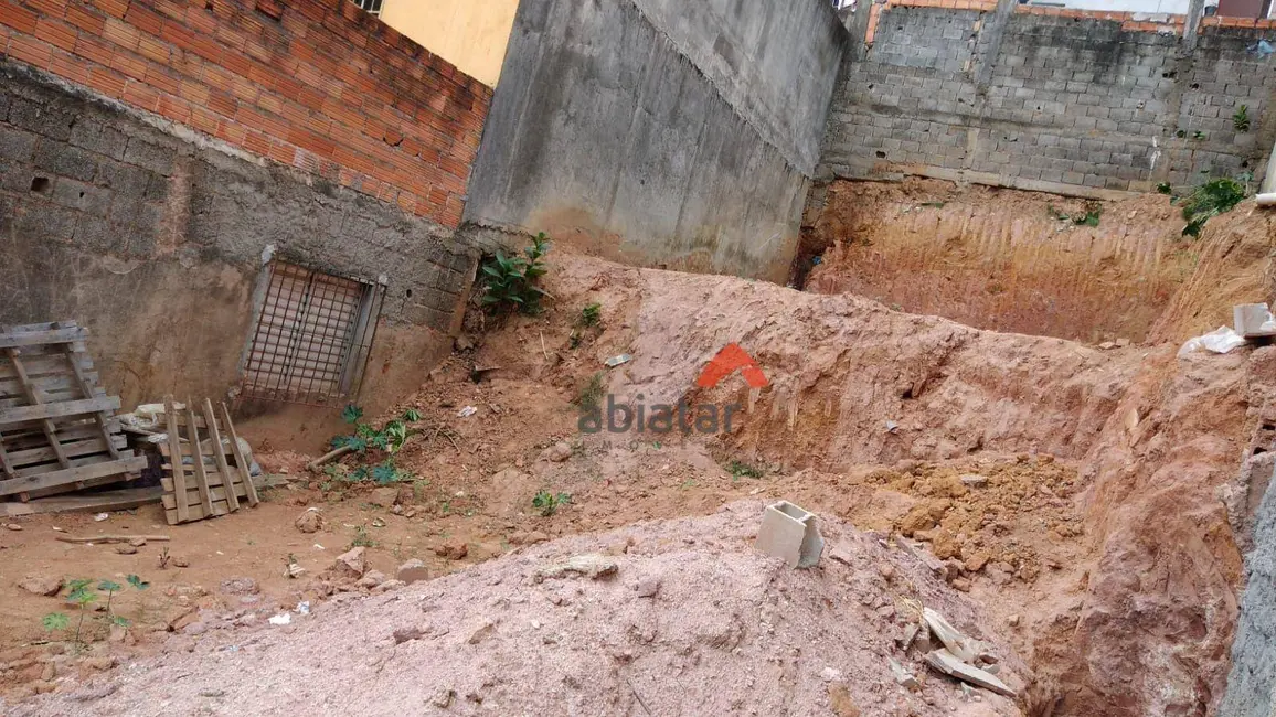 Terreno / Lote à venda, 140m2 em Vila Regina, Embu Das Artes - SP - imagem 3 Foto 3 de Terreno / Lote à venda, 140m2 em Vila Regina, Embu Das Artes - SP