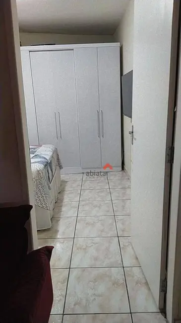 Foto 3 de Casa de Condomínio com 2 quartos à venda, 70m2 em Parque Pinheiros, Taboao Da Serra - SP