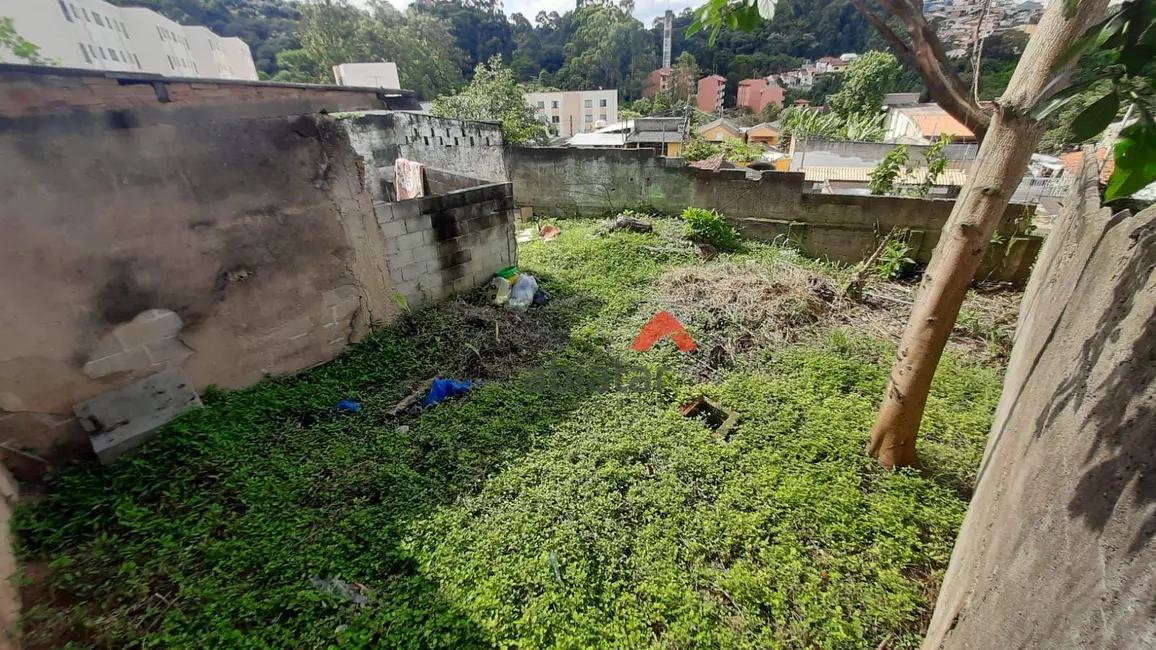 Foto 3 de Casa com 3 quartos à venda, 300m2 em Jardim Mirna, Taboao Da Serra - SP
