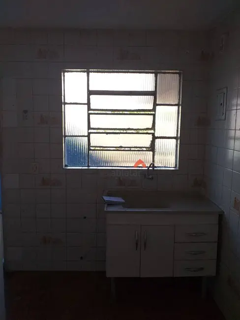 Foto 5 de Casa com 1 quarto para alugar, 120m2 em Parque Pinheiros, Taboao Da Serra - SP