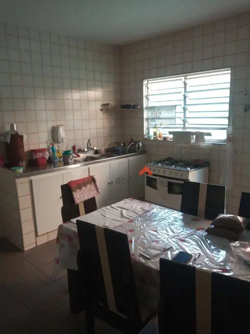 Foto 9 de Casa com 2 quartos à venda, 168m2 em Vila Olinda, Embu Das Artes - SP