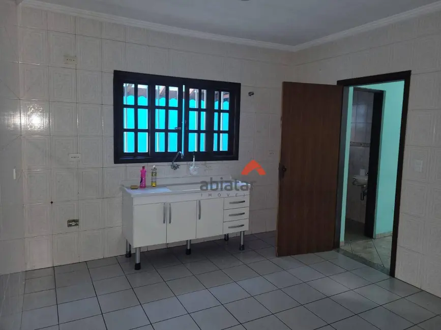 Foto 6 de Sobrado com 3 quartos à venda, 110m2 em Parque Monte Alegre, Taboao Da Serra - SP