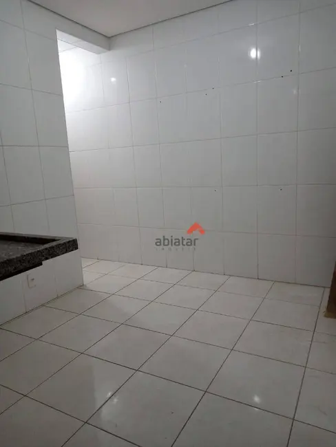 Casa com 1 quarto para alugar, 125m2 em Jardim Santa Tereza, Embu Das Artes - SP - imagem 3 Foto 3 de Casa com 1 quarto para alugar, 125m2 em Jardim Santa Tereza, Embu Das Artes - SP