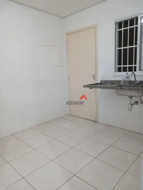 Foto 2 de Casa com 1 quarto para alugar, 125m2 em Jardim Santa Tereza, Embu Das Artes - SP