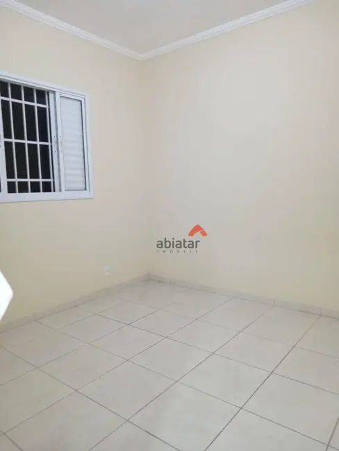 Casa com 1 quarto para alugar, 125m2 em Jardim Santa Tereza, Embu Das Artes - SP - imagem 6 Foto 6 de Casa com 1 quarto para alugar, 125m2 em Jardim Santa Tereza, Embu Das Artes - SP