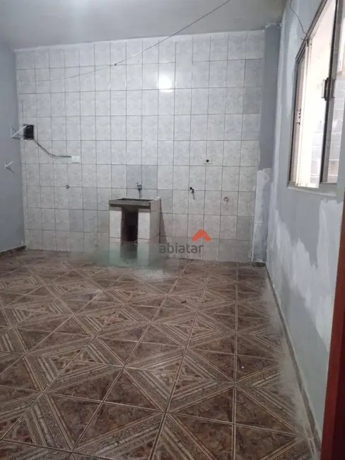 Casa com 2 quartos para alugar, 250m2 em Jardim Valo Verde, Embu Das Artes - SP - imagem 7 Foto 7 de Casa com 2 quartos para alugar, 250m2 em Jardim Valo Verde, Embu Das Artes - SP