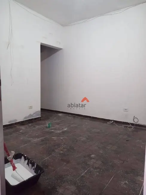 Casa com 2 quartos para alugar, 250m2 em Jardim Valo Verde, Embu Das Artes - SP - imagem 8 Foto 8 de Casa com 2 quartos para alugar, 250m2 em Jardim Valo Verde, Embu Das Artes - SP