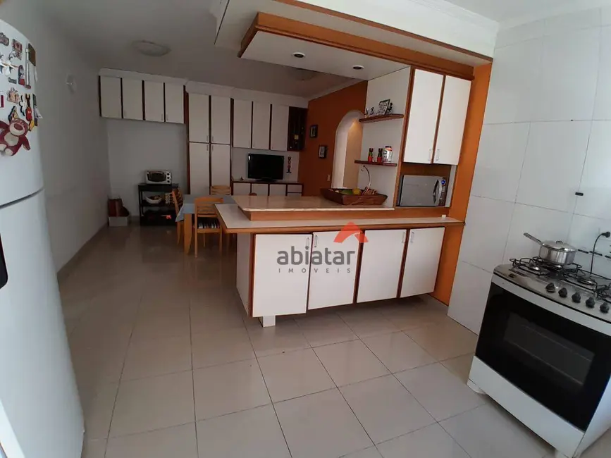 Casa com 4 quartos à venda, 328m2 em Parque Assunção, Taboao Da Serra - SP - imagem 6 Foto 6 de Casa com 4 quartos à venda, 328m2 em Parque Assunção, Taboao Da Serra - SP