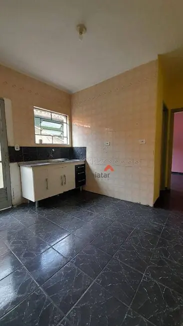 Foto 8 de Casa com 1 quarto para alugar, 200m2 em Parque Pinheiros, Taboao Da Serra - SP