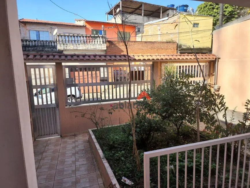 Sobrado com 3 quartos à venda, 125m2 em Núcleo Residencial Isabela, Taboao Da Serra - SP - imagem 3 Foto 3 de Sobrado com 3 quartos à venda, 125m2 em Núcleo Residencial Isabela, Taboao Da Serra - SP