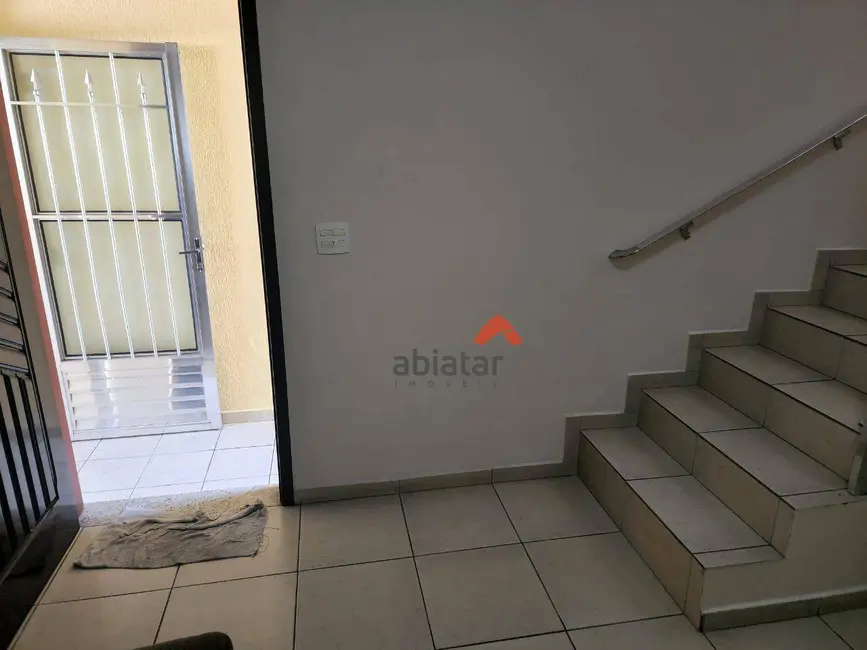 Foto 3 de Sobrado com 4 quartos à venda, 125m2 em Parque Pinheiros, Taboao Da Serra - SP