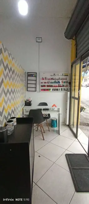 Foto 4 de Loja para alugar, 18m2 em Parque Assunção, Taboao Da Serra - SP
