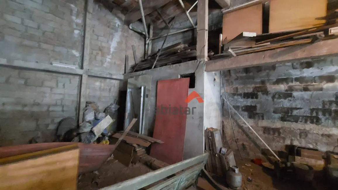 Sala Comercial para alugar, 140m2 em Jardim Freitas Júnior, Taboao Da Serra - SP - imagem 3 Foto 3 de Sala Comercial para alugar, 140m2 em Jardim Freitas Júnior, Taboao Da Serra - SP