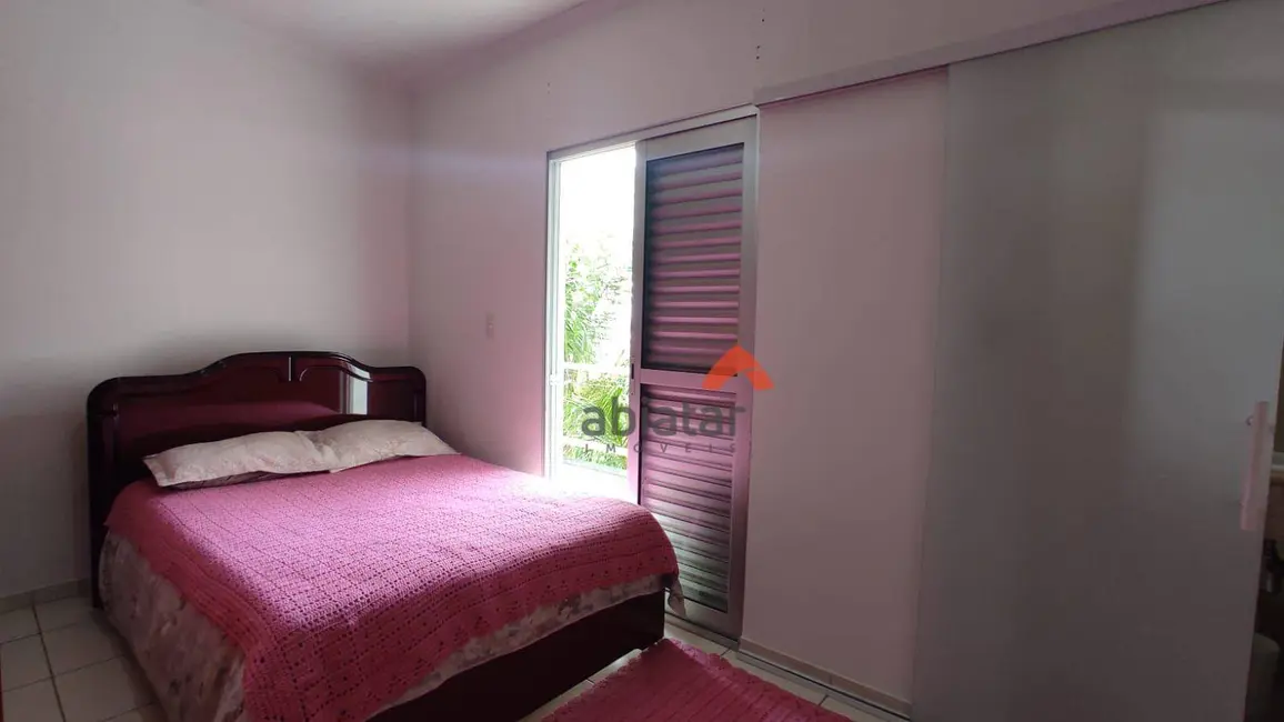 Foto 5 de Casa com 4 quartos à venda, 182m2 em Parque Monte Alegre, Taboao Da Serra - SP