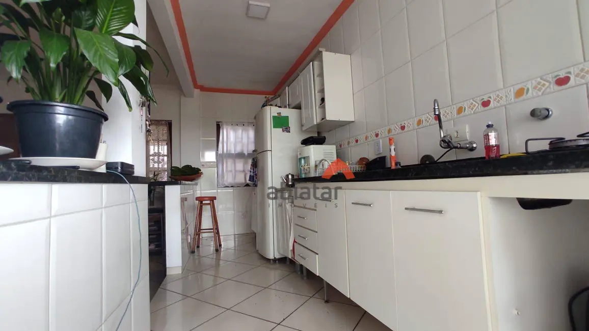 Foto 8 de Casa com 4 quartos à venda, 182m2 em Parque Monte Alegre, Taboao Da Serra - SP