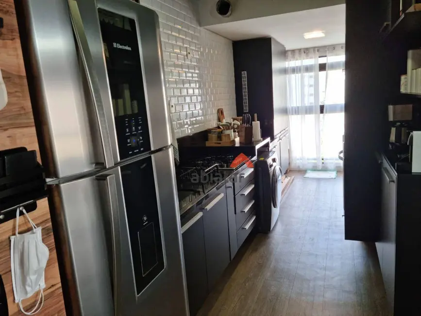 Foto 3 de Apartamento com 2 quartos à venda, 70m2 em Vila Suzana, São Paulo - SP