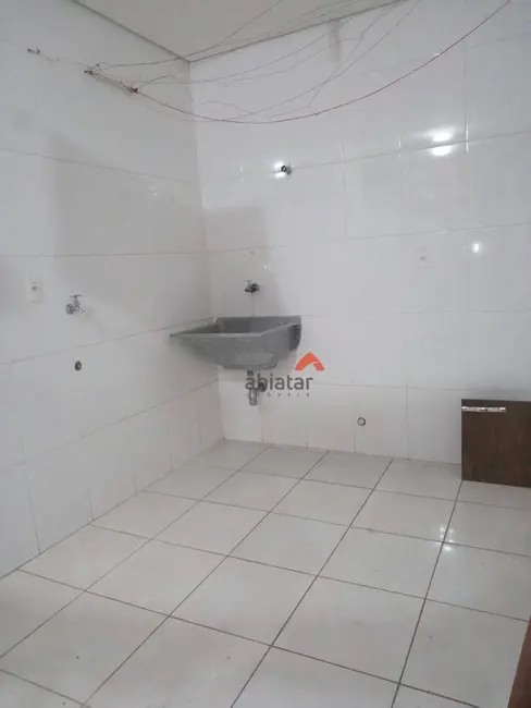 Casa com 1 quarto para alugar, 250m2 em Jardim Santa Tereza, Embu Das Artes - SP - imagem 8 Foto 8 de Casa com 1 quarto para alugar, 250m2 em Jardim Santa Tereza, Embu Das Artes - SP
