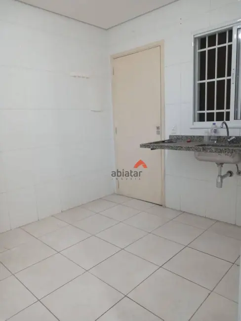 Foto 2 de Casa com 1 quarto para alugar, 250m2 em Jardim Santa Tereza, Embu Das Artes - SP