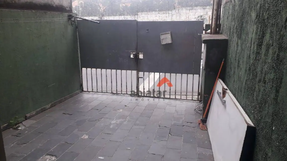 Foto 4 de Sobrado com 2 quartos à venda, 150m2 em Núcleo Residencial Isabela, Taboao Da Serra - SP