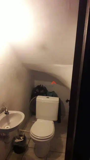 Foto 6 de Sobrado com 2 quartos à venda, 150m2 em Núcleo Residencial Isabela, Taboao Da Serra - SP