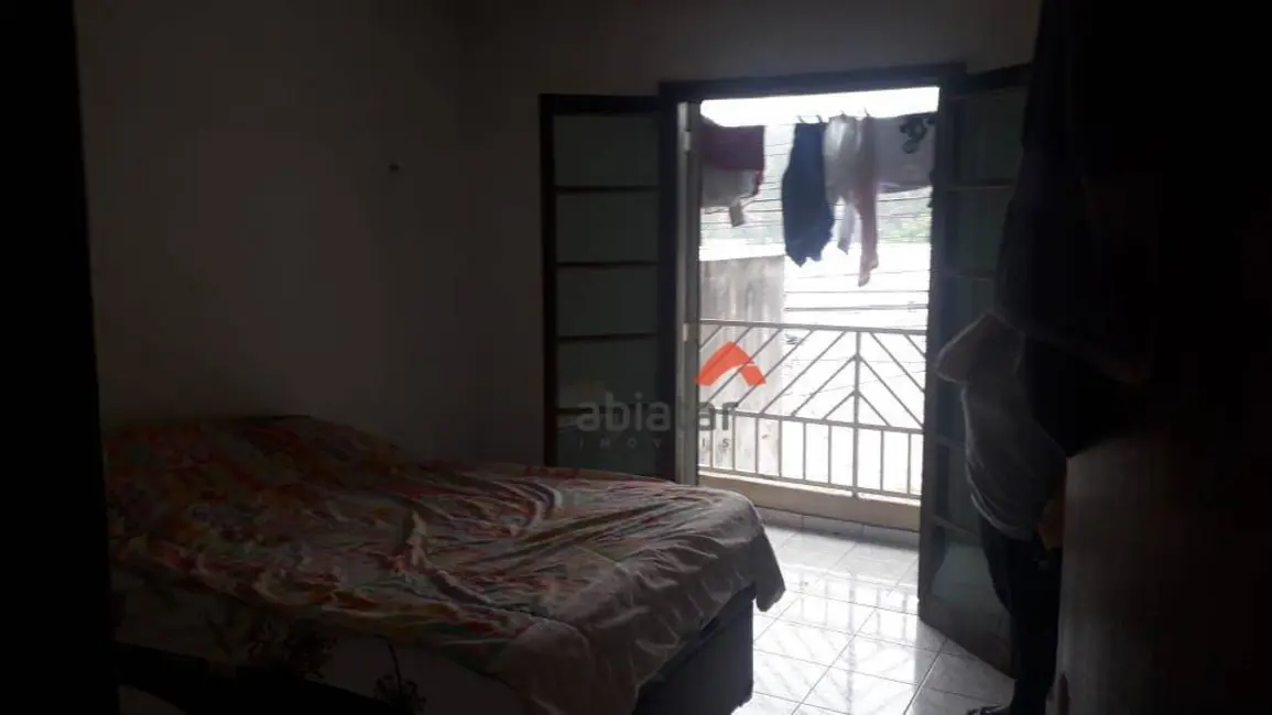 Foto 9 de Sobrado com 2 quartos à venda, 150m2 em Núcleo Residencial Isabela, Taboao Da Serra - SP