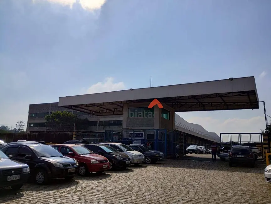 Armazém / Galpão à venda, 36000m2 em Vila Sul Americana, Carapicuiba - SP - imagem 6 Foto 6 de Armazém / Galpão à venda, 36000m2 em Vila Sul Americana, Carapicuiba - SP