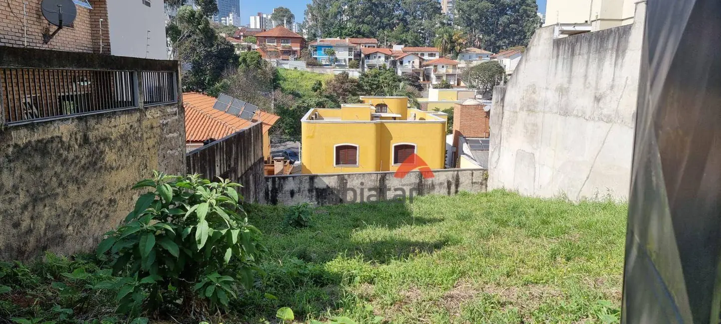 Foto 1 de Terreno / Lote à venda, 330m2 em São Paulo - SP