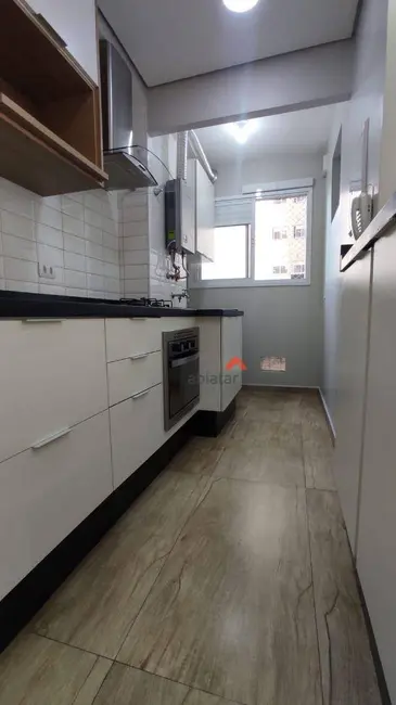 Apartamento com 2 quartos para alugar, 51m2 em Jardim Monte Alegre, Taboao Da Serra - SP - imagem 8 Foto 8 de Apartamento com 2 quartos para alugar, 51m2 em Jardim Monte Alegre, Taboao Da Serra - SP