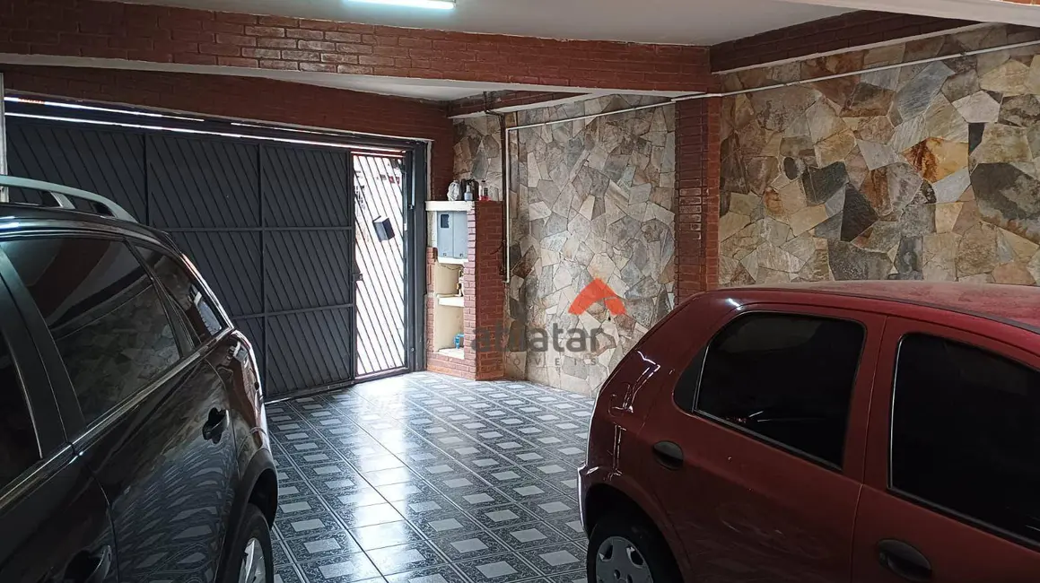 Casa com 3 quartos à venda, 303m2 em Jardim Maria Rosa, Taboao Da Serra - SP - imagem 5 Foto 5 de Casa com 3 quartos à venda, 303m2 em Jardim Maria Rosa, Taboao Da Serra - SP