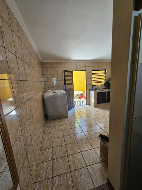 Foto 8 de Sobrado com 3 quartos à venda, 194m2 em Parque Pinheiros, Taboao Da Serra - SP